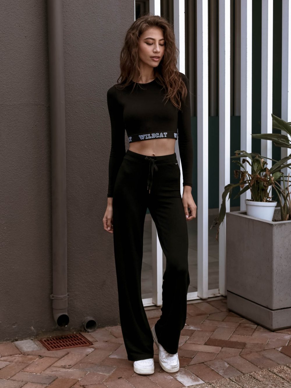WILDCAT Luxe Stretch Lounge Pants - Black - Image 10