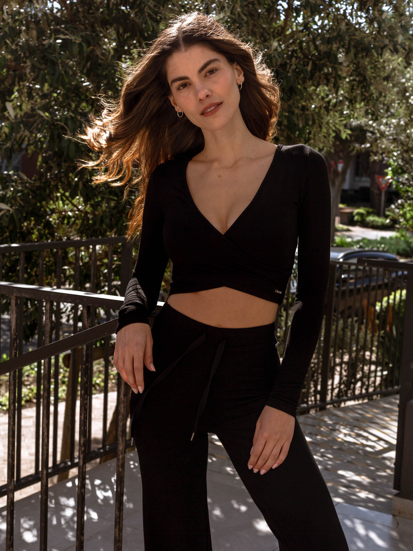 WILDCAT Luxe Stretch V Wrap Lounge Top - Black