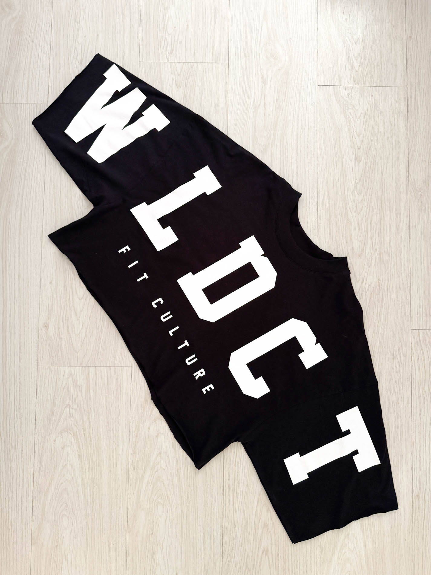 WILDCAT - FIT CULTURE Ultra Oversized Crop Tee - Black